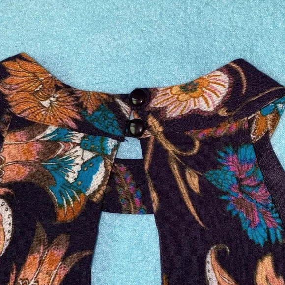 XHILARATION floral paisley gauzy cutout choker neckline halter midi dress size M - Picture 5 of 12